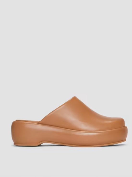Everlane Shoes - Everlane THE PUFFA PLATFORM size 11 Brown Leather Women's
Chunky Platform Clog